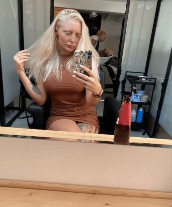 Изысканная леди с шикарной внешностью и страстным нравом ждет встречи с настоящим джентльменом. Гарантирую незабываемый опыт, после которого захочется вернуться снова и снова! 185, 25 лет