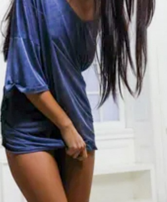 Мои услуги - это настоящий взрыв чувств и страсти. Я предлагаю тебе безупречное обслуживание, которое оставит тебя полностью удовлетворенным. Мои возможности безграничны: фантазии, ролевые игры, массаж и многое другое - выбирай, что ты предпочитаешь. У меня есть прекрасные отзывы от моих клиентов, которые подтверждают мою профессиональность и незабываемые впечатления, которые я могу подарить тебе. В моей галерее ты найдешь фотографии, которые подчеркнут мою красоту и очарование. Я жду тебя, чтобы сделать нашу встречу незабываемой! 💋 14672, 37 лет